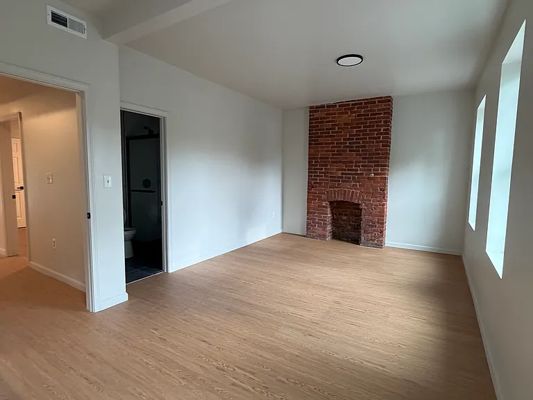 205 S Evaline St #2 — Photo 5
