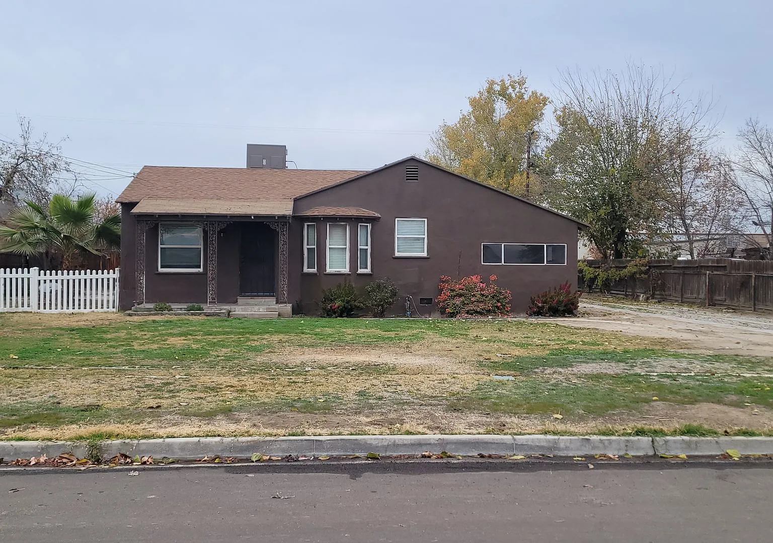 Rosedale — Photo 2