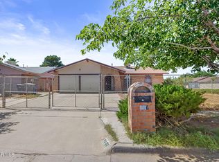 3461 Slocum St, El Paso, TX 79936