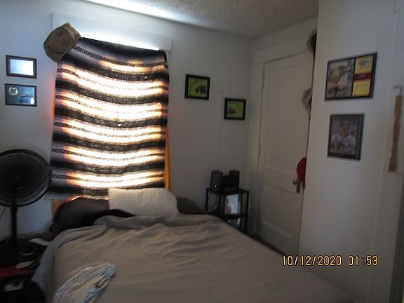 5th image of 717-719 W 8th St