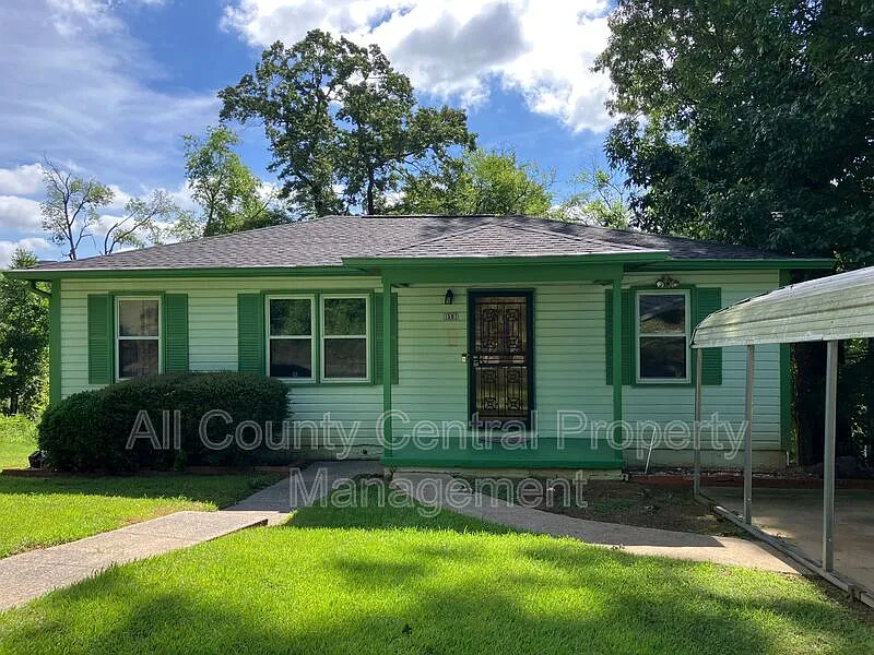 3 bed, 1.0 bath, 1466 sqft, $1,095 — Photo 4