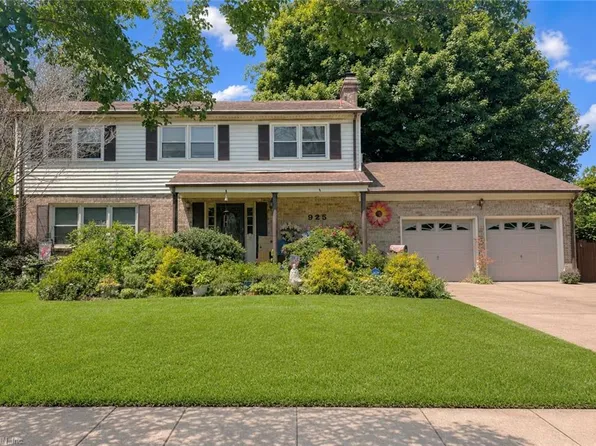 925 Amherst Ln, Virginia Beach, VA 23464
