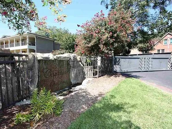 201 Sloan St Unit 102, Clemson, SC 29631