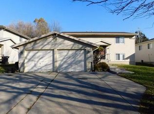 3010 NW 7th St, Lincoln, NE 68521