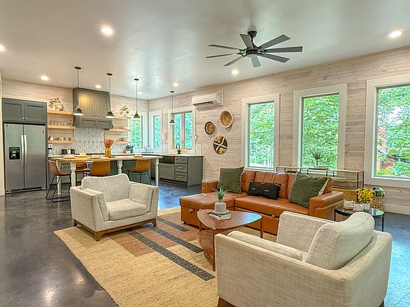 4th image of 286 Lucian Sorrel Rd