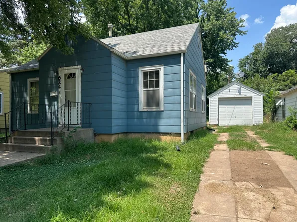 624 W A Ave, Kingman, KS 67068