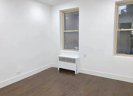 Rented by Compass | media 11