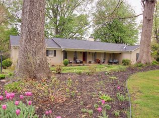 600 Livingston Dr, Charlotte, NC 28211