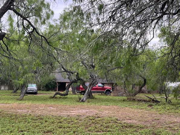 239 Lonnie Ln, Kingsville, TX 78363