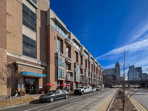 710 W Trade St Photo 1