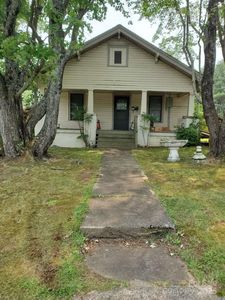 106 Pine St, Morganton, NC, 28655