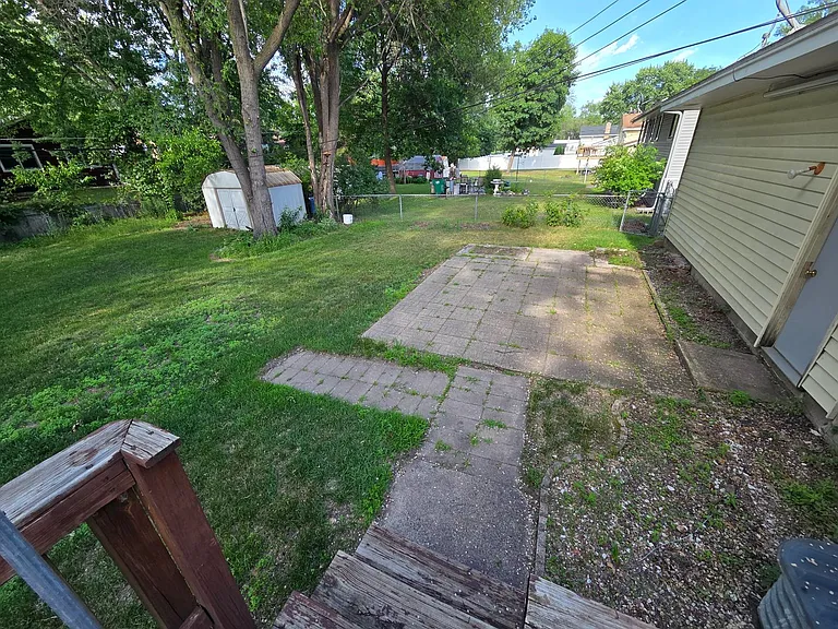 841 Lund Ave NE — Photo 19