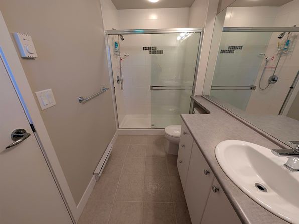 3 bedroom rental in Vancouver — photo 16