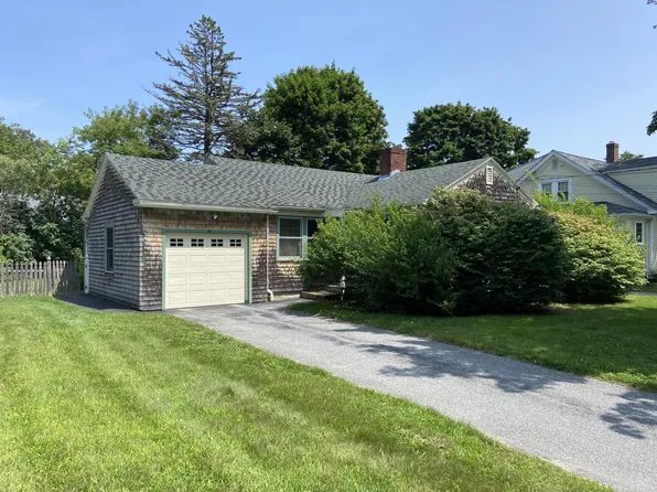 24 Payson Road, Falmouth, ME 04105
