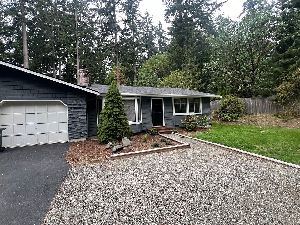 1st image of 4020-4022 70th Ave NW #2