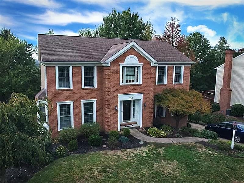1st image of 190 Bluestone Dr