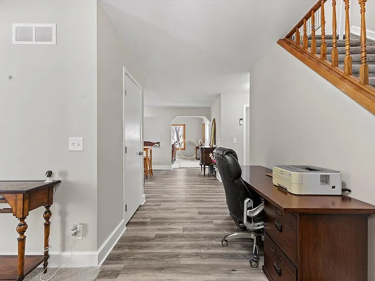 2931 Wisconsin Rd — Photo 5