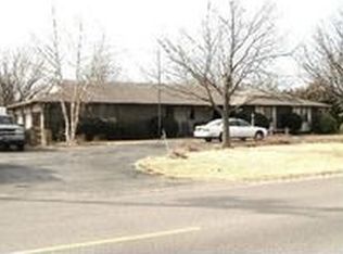 4105 N Monroe St, Hutchinson, KS 67502