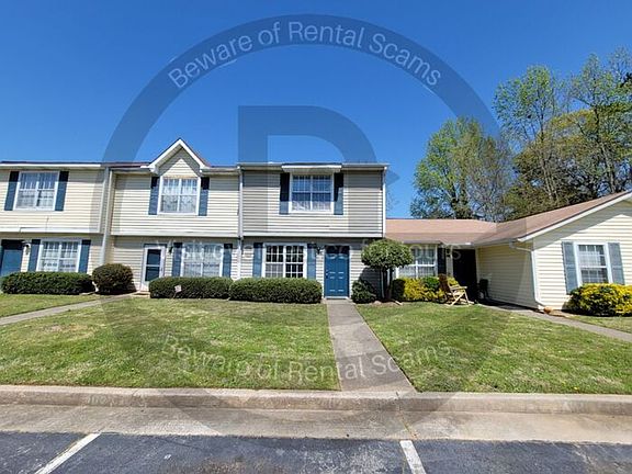 2nd image of 404 Bainbridge Dr