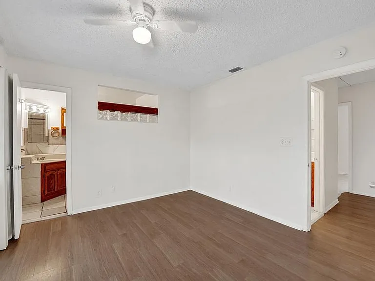 1313 Seaview — Photo 30