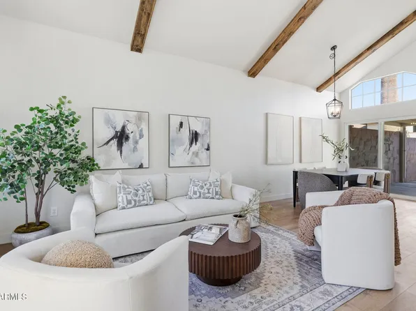 926 E Calle Del Norte, Chandler, AZ 85225