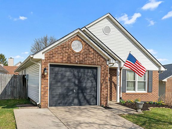 2nd image of 3164 Glenwood Dr