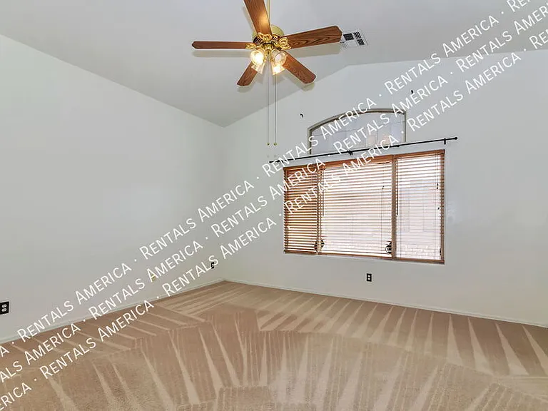 10462 E Jerrell Cove St — Photo 12