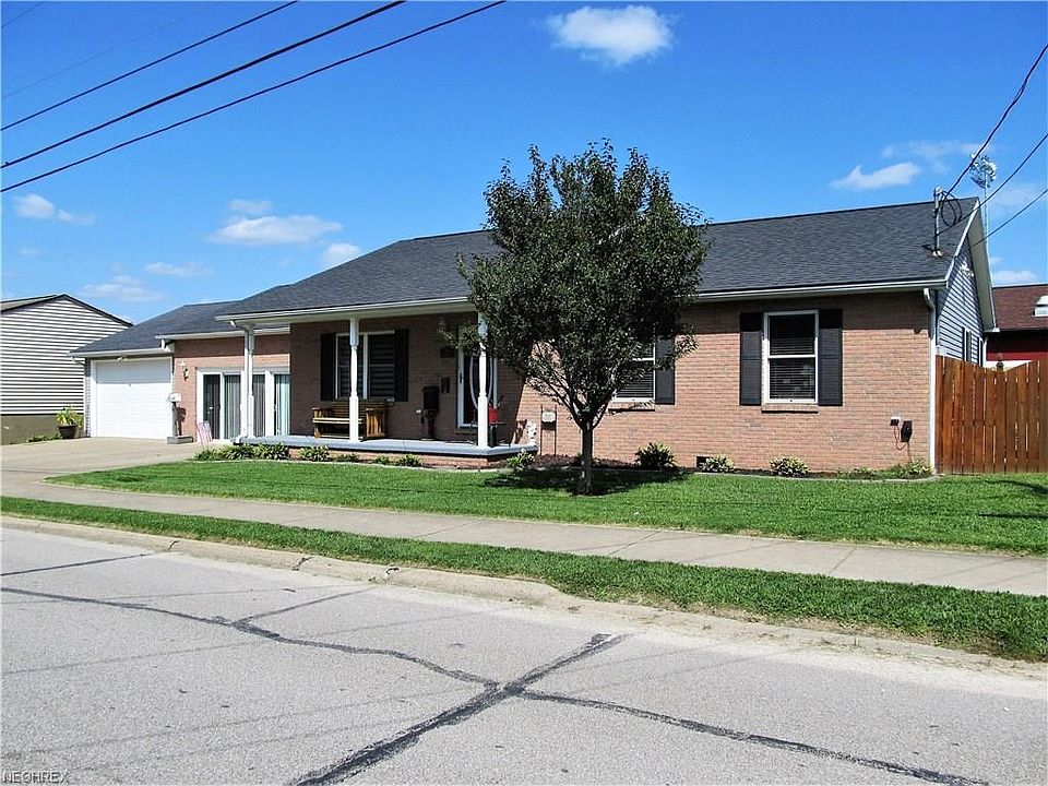 1st image of 611 Williams Ave