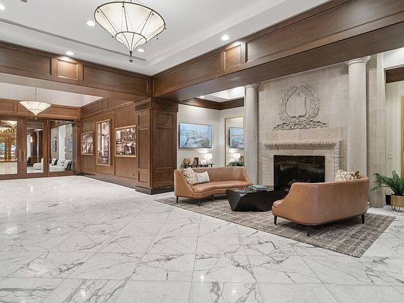 3rd image of 850 N Lake Shore Dr APT 210