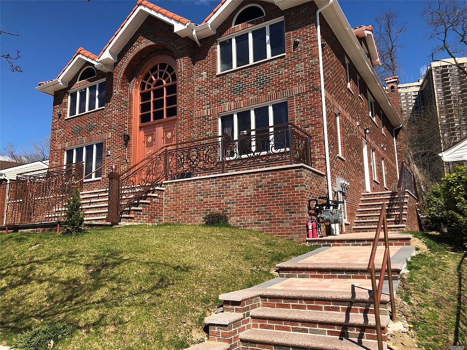 1st image of 7217 267th St