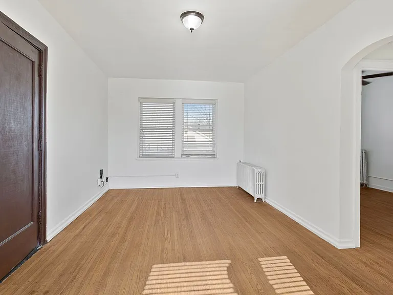 Butler Place Apartments — Photo 15