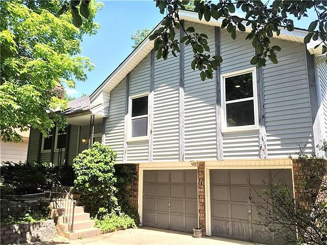 1st image of 8831 Crescent Ave