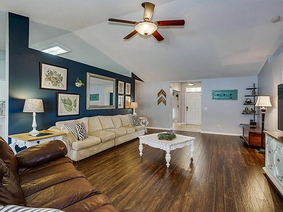 4th image of 5139 Rosewood Creek Dr