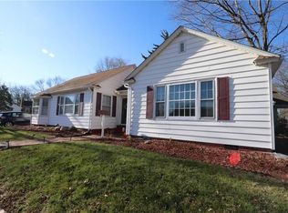 217 N 34th St, Mattoon, IL 61938