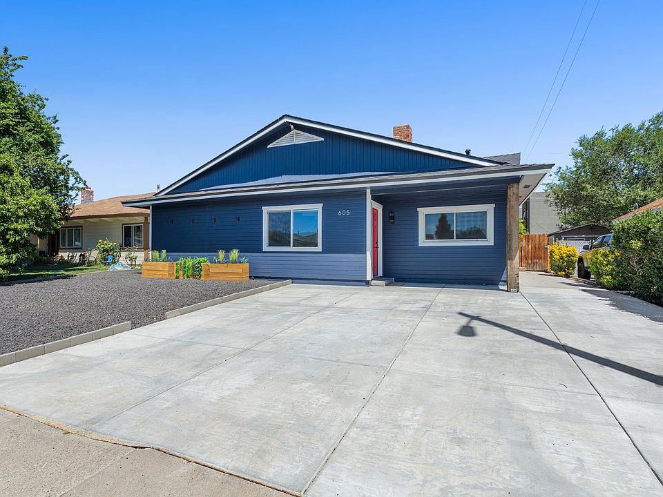 1st image of 605 Winston Dr