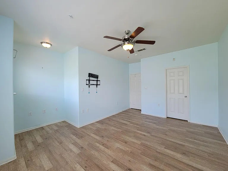 9200 Westheimer Rd #305 — Photo 21