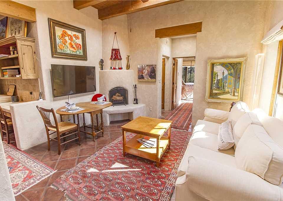 living / dining