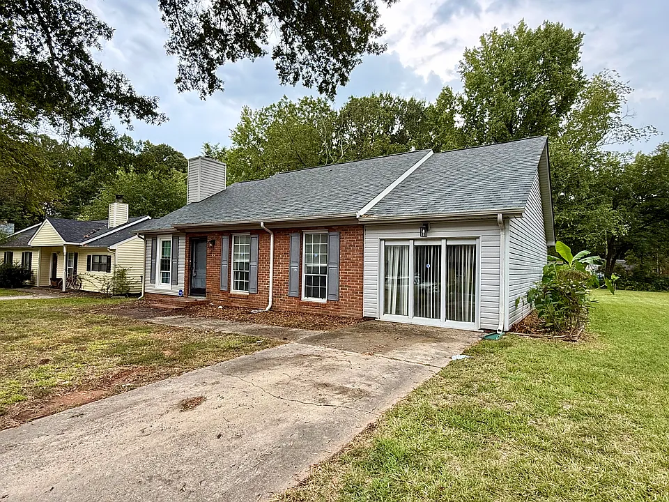 6000 Crosswood Ct