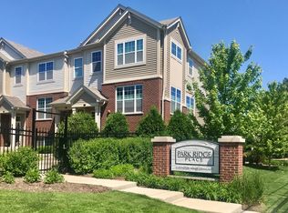 100 S Dee Rd UNIT 5, Park Ridge, IL 60068