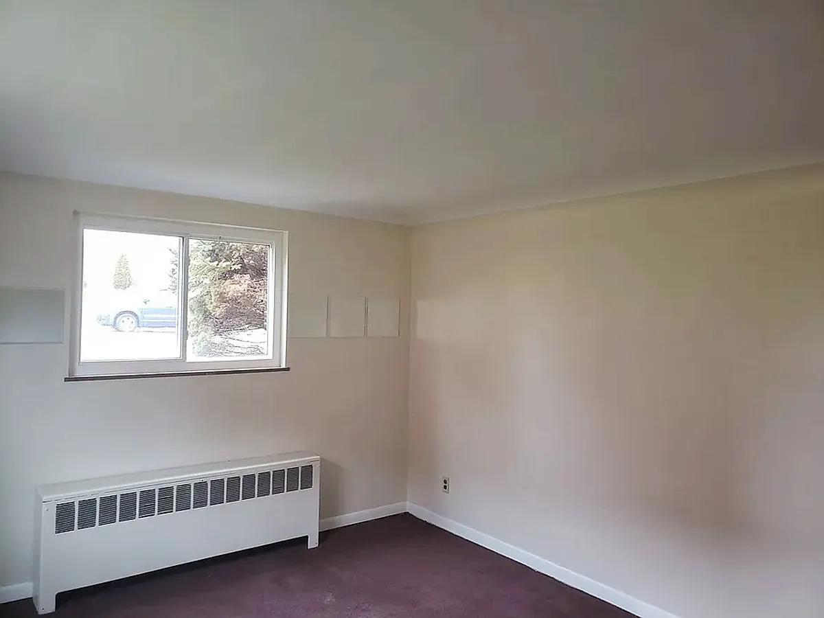 Building Photo - 7598 Boleyn Dr #4