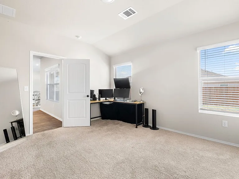 5824 Brocade Dr — Photo 9