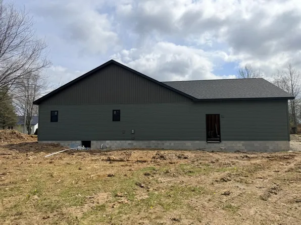 381 Itawamba Trl, Greensburg, IN 47240