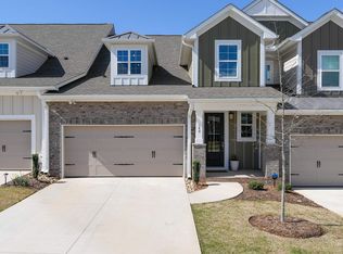 140 Green Heron Rd, Greenville, SC 29607
