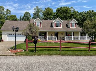 418 Ridgeview Dr, Ripley, WV 25271