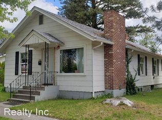 101 7th St, Cheney, WA 99004