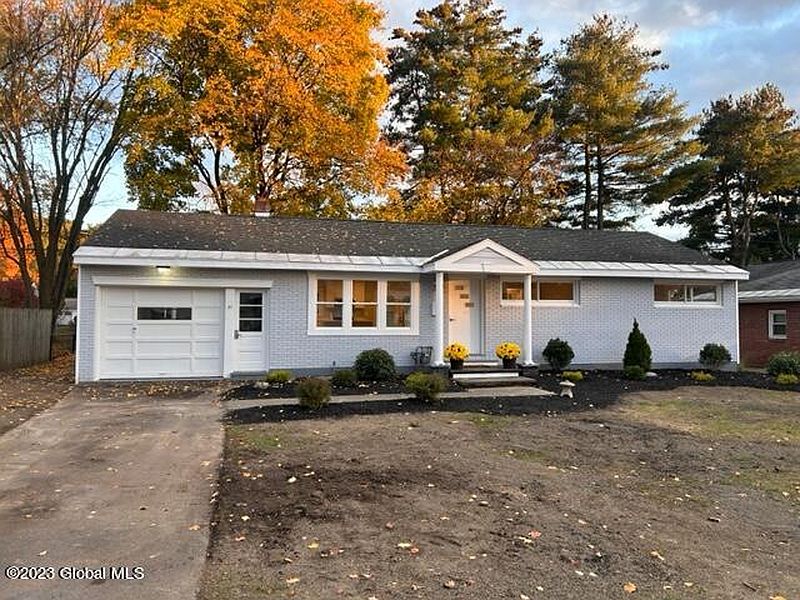 2nd image of 37 E Parkwood