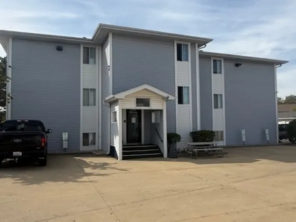 3170 W Monroe St APT 309, Waukegan, IL 60085