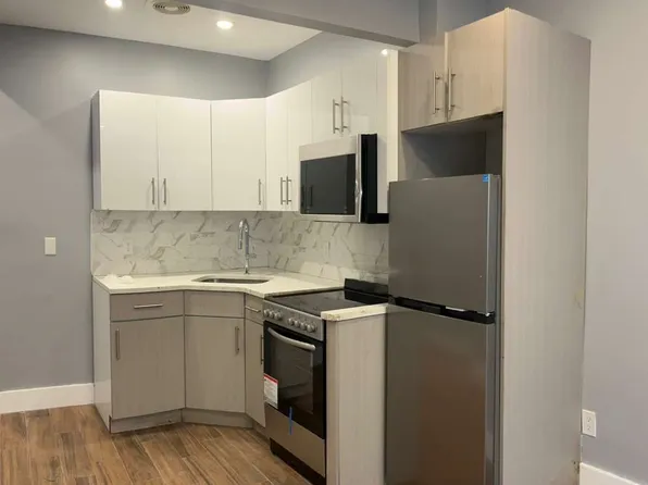 827 E 223rd St, Bronx, NY 10466