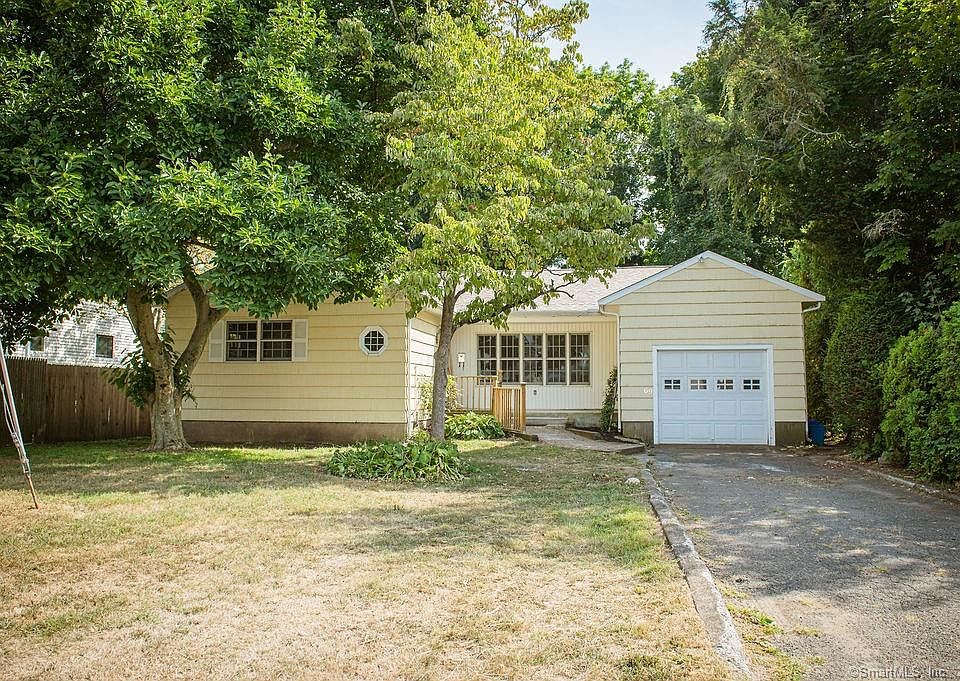 69 Elm St, Branford, CT 06405 Zillow