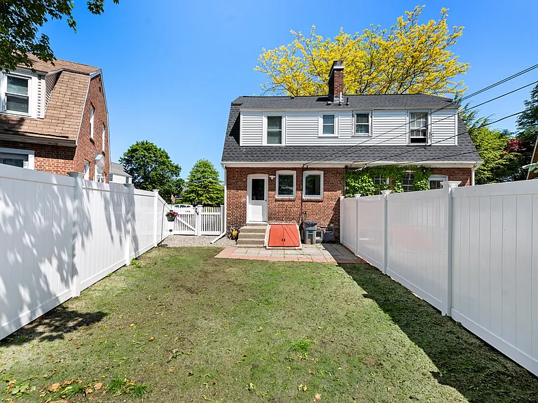 Fully fenced in back yard.